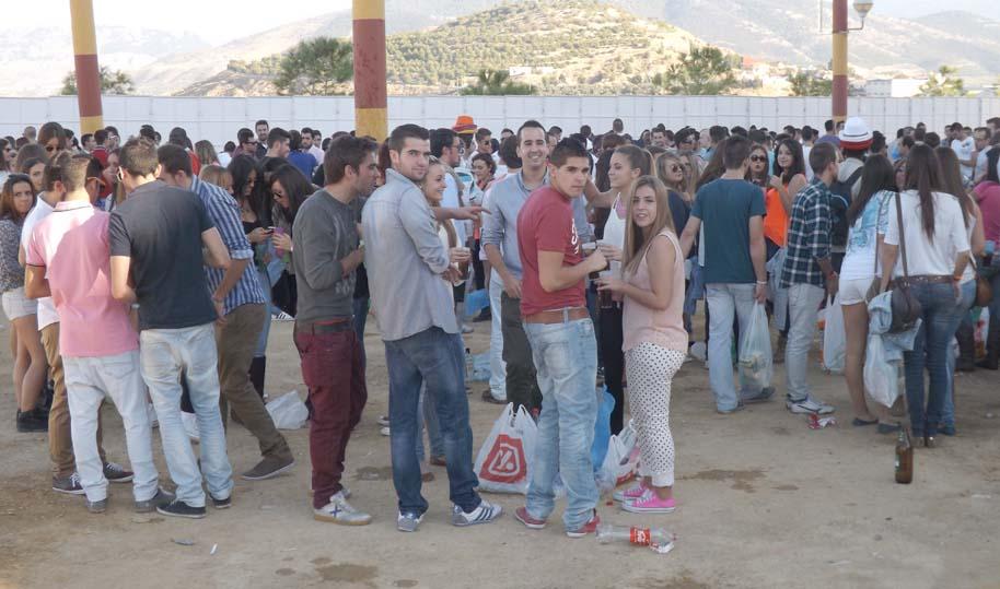 Ayer en el botellódromo. Viva Jaén.