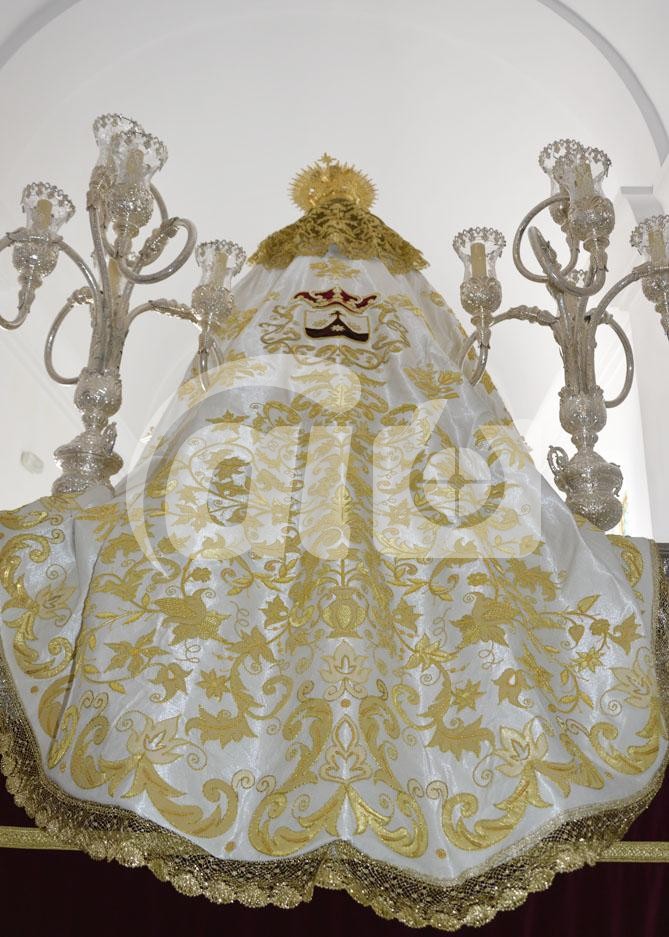 Manto de la virgen del Carmen. gema lópez