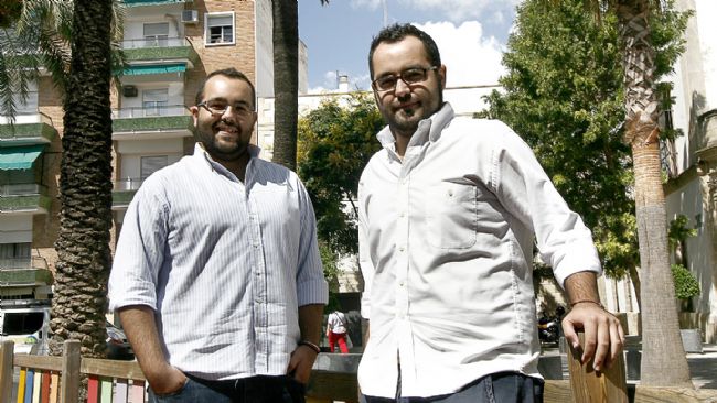 Estos hermanos mantienen desde pequeños una gran complicidad. Jesús Navas
