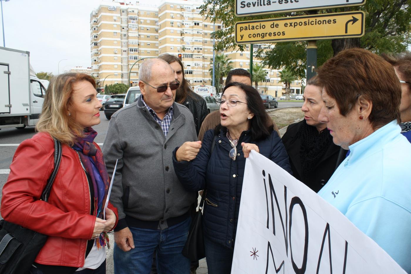 Oliva con los vecinos IU