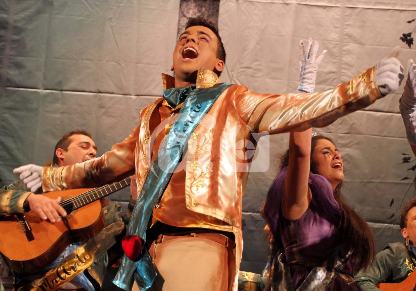 Las valientes Álvaro Geneiro