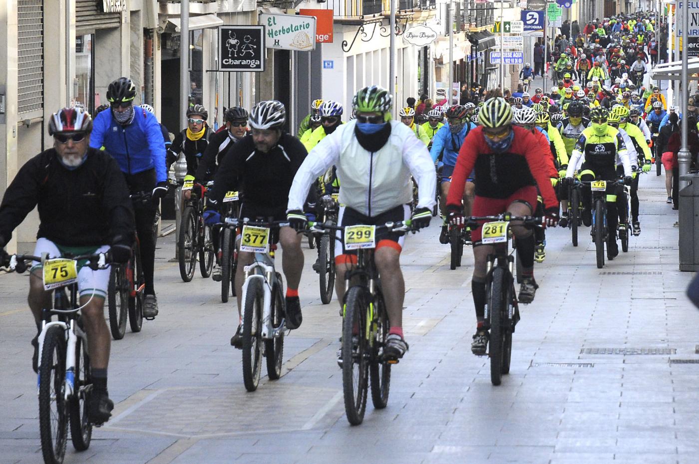 700 deportistas participaron en BTT M.BARROSO