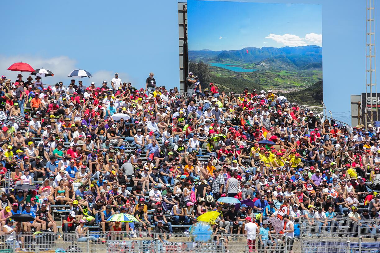La grada del Circuito Cristo García