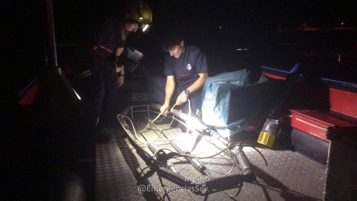 Rescate del cadáver @EmergenciasSev