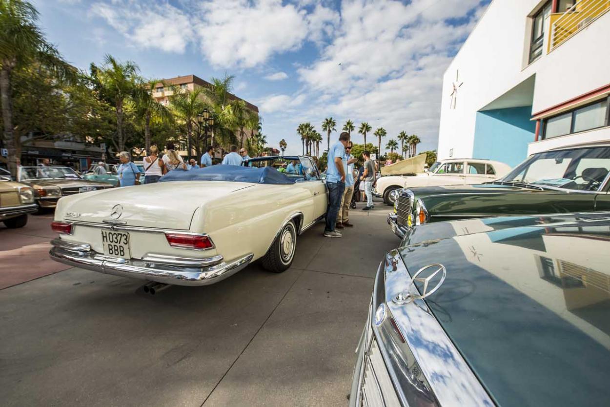 Concentración de Coches Clásicos de Torremolinos - V.T.