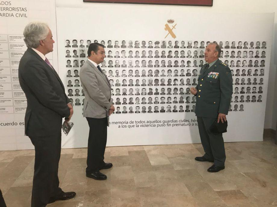 Exposición A. I.
